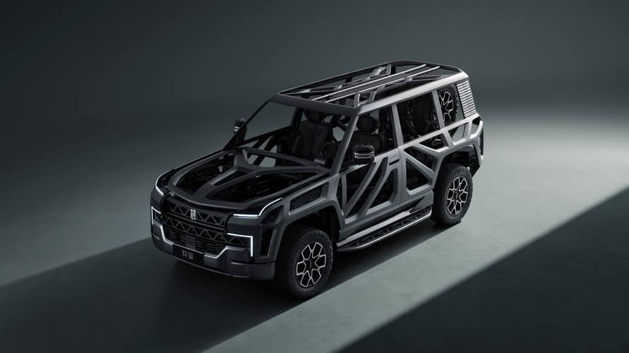 广州103仰望U8硬派越野的科技魅力，国能汽车对传统燃油车市场的冲击